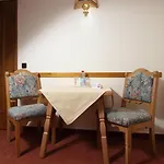 Ξενοδοχείο Sieweburen 3*