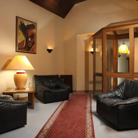 シューブレン ホテル